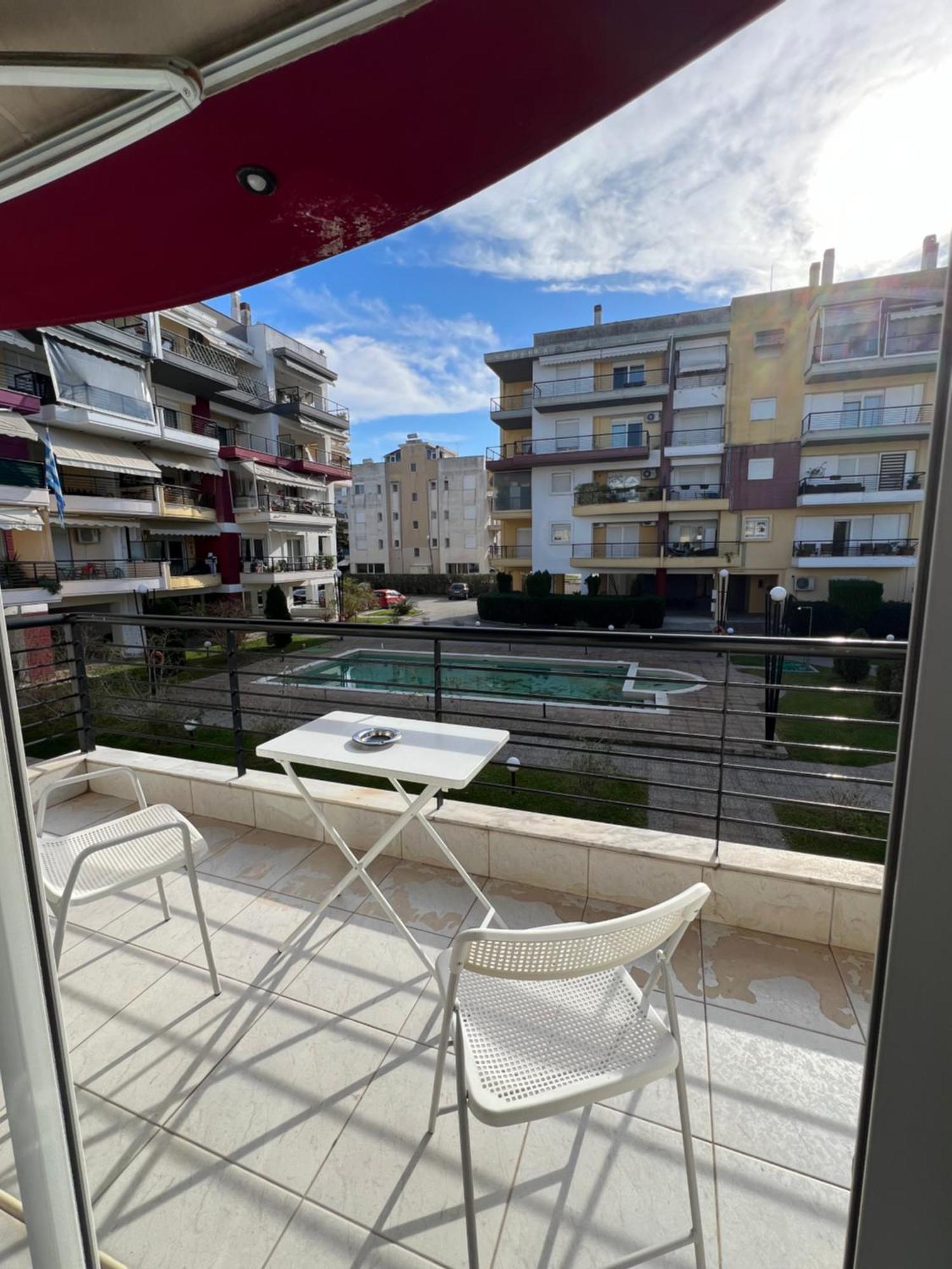 Parma'S Pool Apartment Peraia  Exterior photo